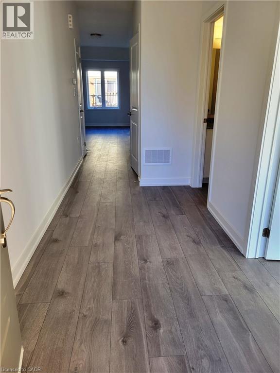 205 West Oak Trail Unit# #50, Kitchener, Ontario  N2R 0R9 - Photo 7 - 40868045
