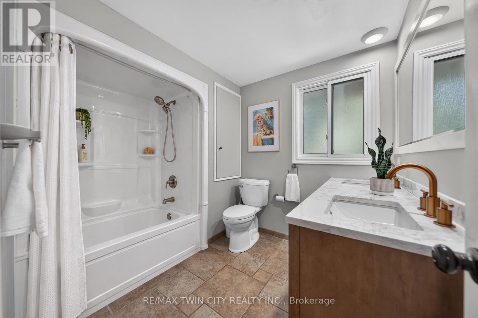 13 Southwick Place, Waterloo, Ontario  N2K 1V4 - Photo 32 - X13850314