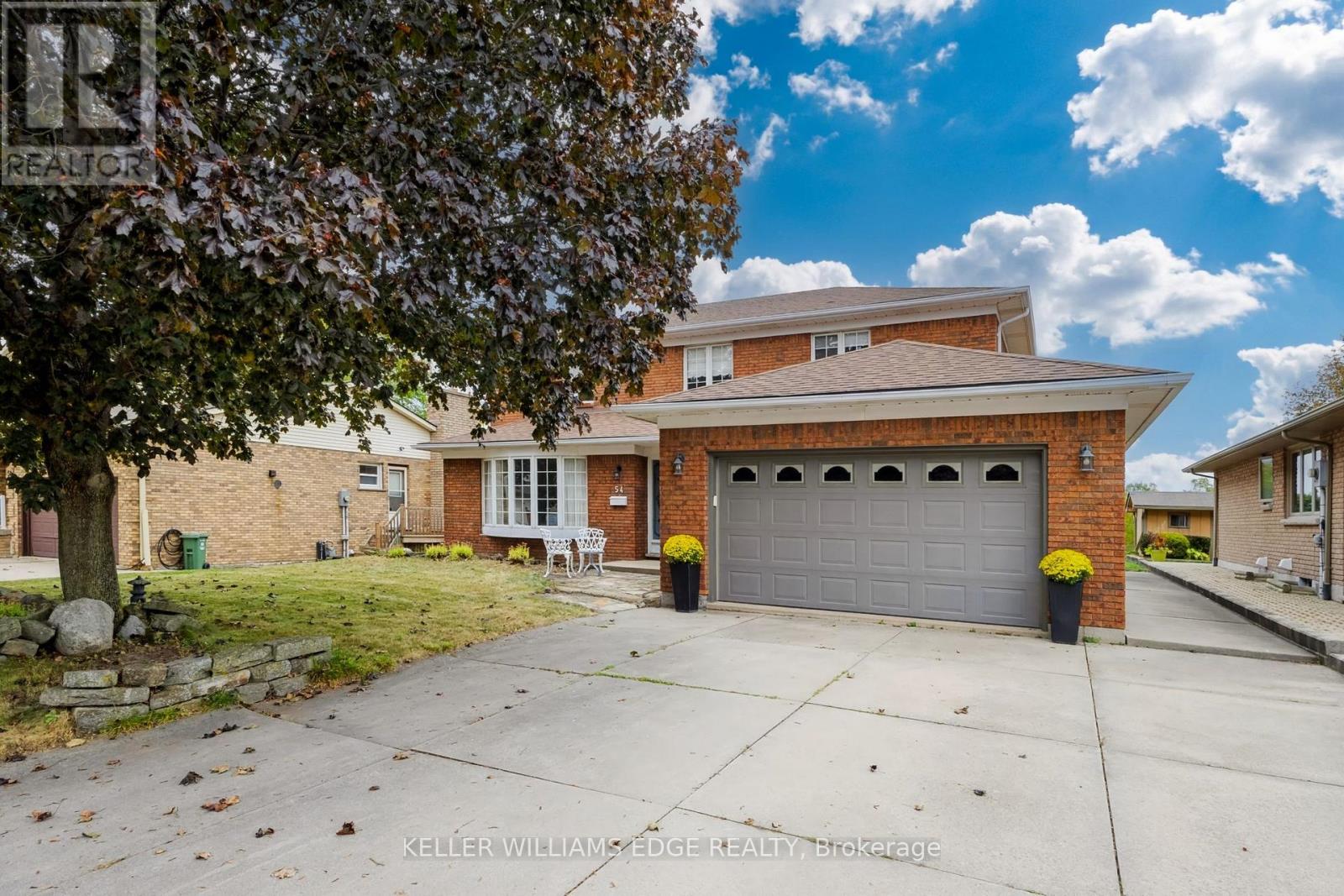 54 MONTE DRIVE, Hamilton, Ontario