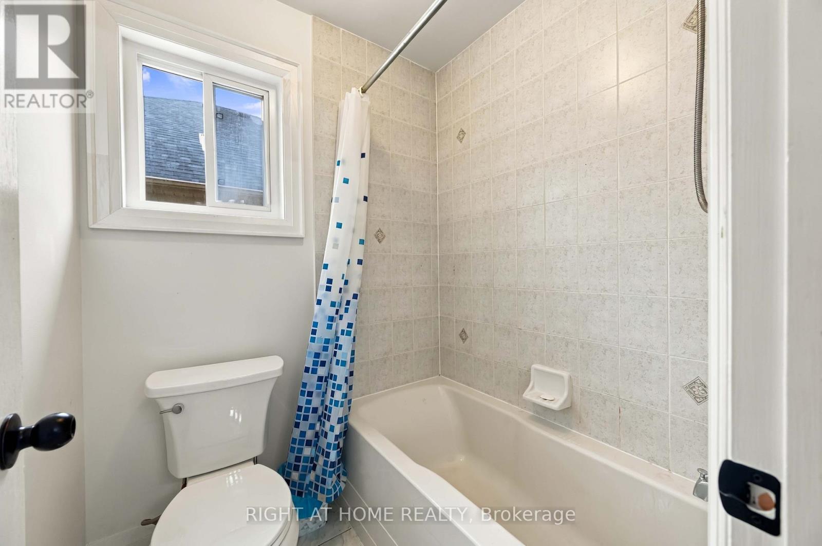 34 Dring Street, Ajax, Ontario L1T 4Y3 - Photo 23 - E13846760