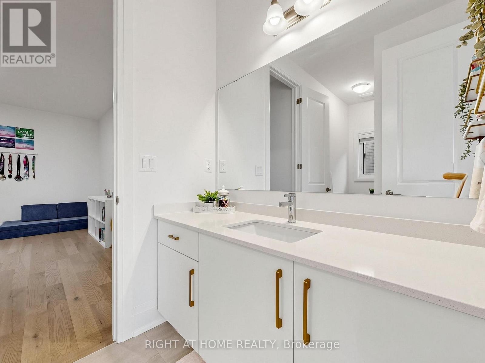 83 Vasey Road, Bradford West Gwillimbury, Ontario  L3Z 4P6 - Photo 34 - N13846494