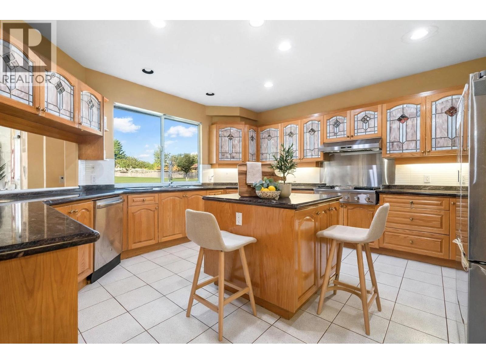 7591 GILBERT ROAD