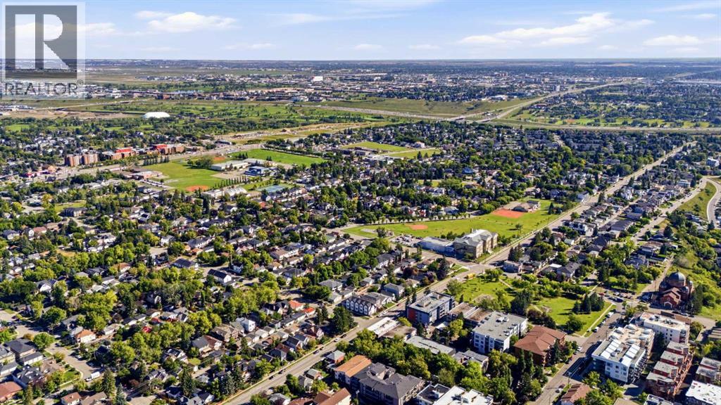 203, 611 Edmonton Trail NE