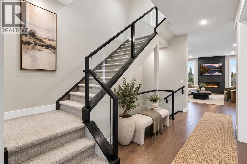 1458 Richland Road Ne, Calgary, Alberta  T3e 5m6 - Photo 3 - A2348492