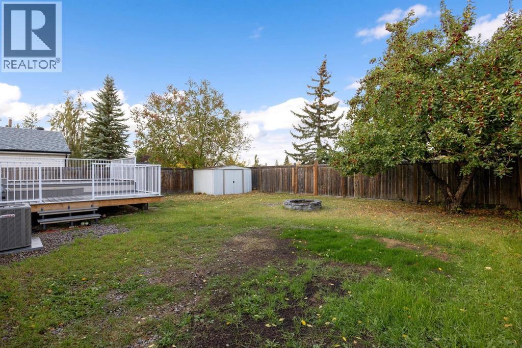 122 Bird Crescent