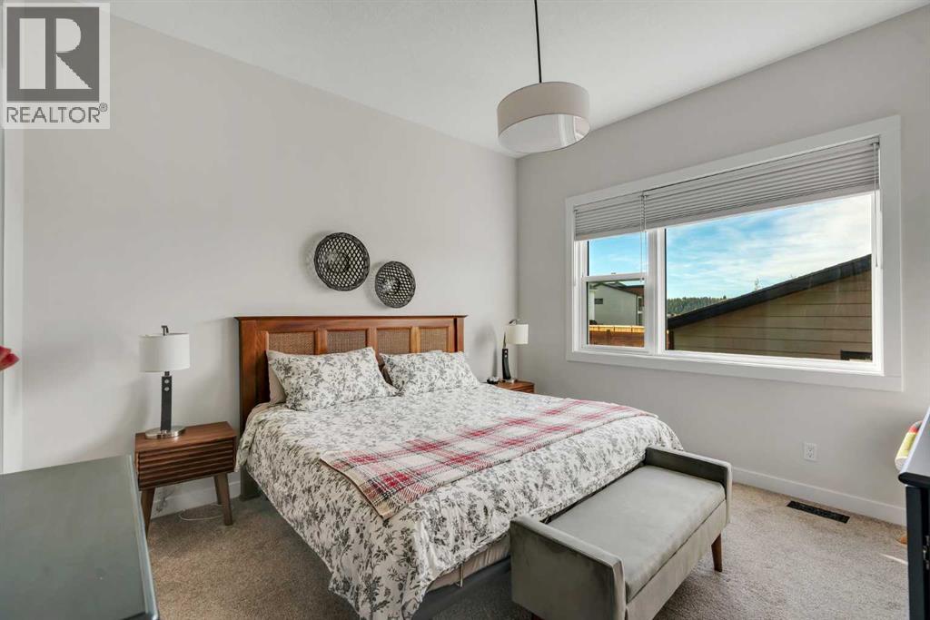 233 Haskayne Drive NW