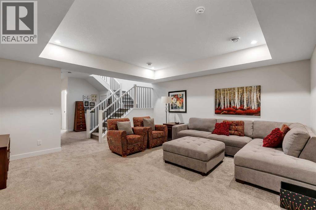 233 Haskayne Drive NW