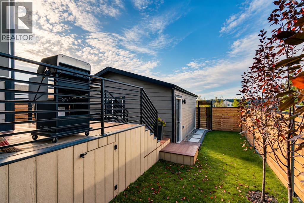 233 Haskayne Drive NW
