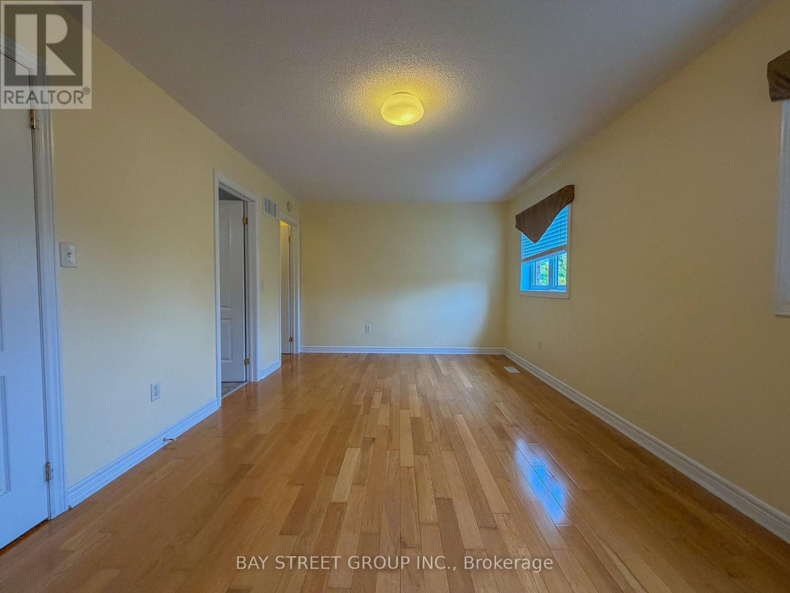 30 Emery Hill Boulevard, Markham, Ontario  L6C 2W7 - Photo 9 - N13848920