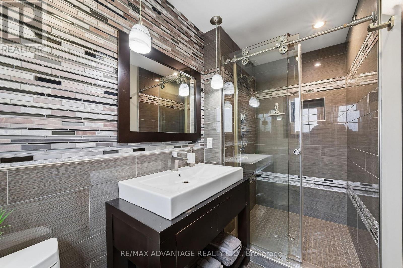 43 Lynngate Grove, London South, Ontario  N6K 3S7 - Photo 32 - X13849828