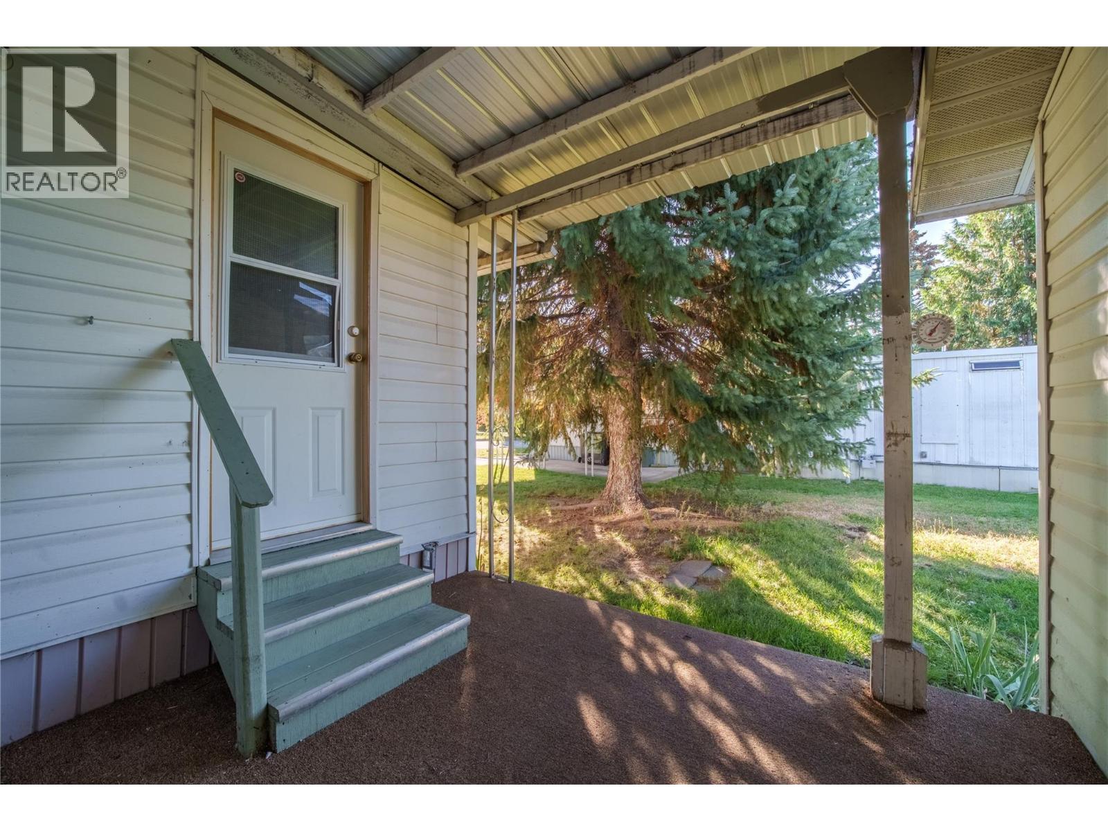 197 Dauphin Avenue Unit# 207, Penticton, British Columbia  V2A 3S3 - Photo 25 - 10401050