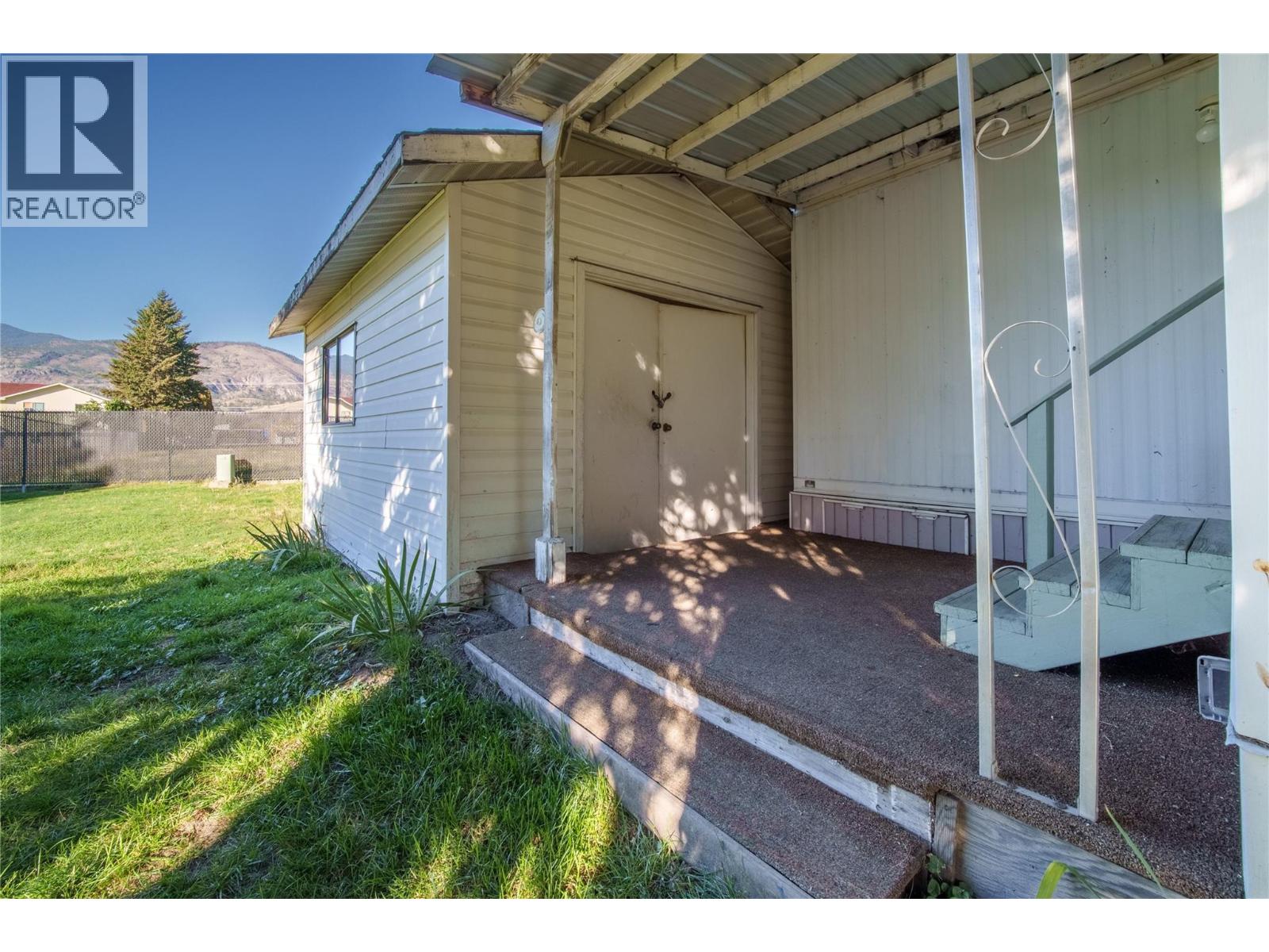 197 Dauphin Avenue Unit# 207, Penticton, British Columbia  V2A 3S3 - Photo 27 - 10401050