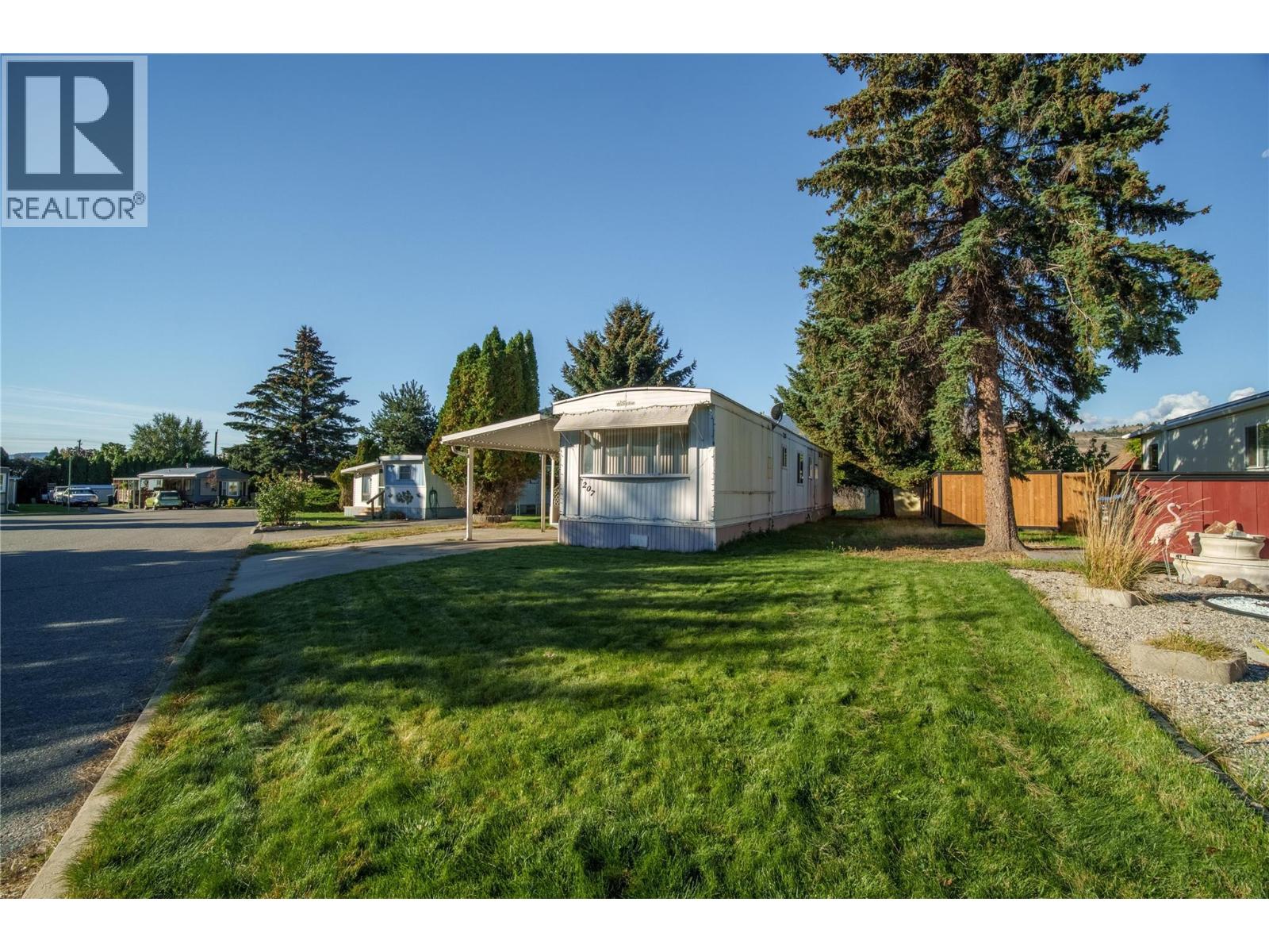 197 Dauphin Avenue Unit# 207, Penticton, British Columbia  V2A 3S3 - Photo 29 - 10401050