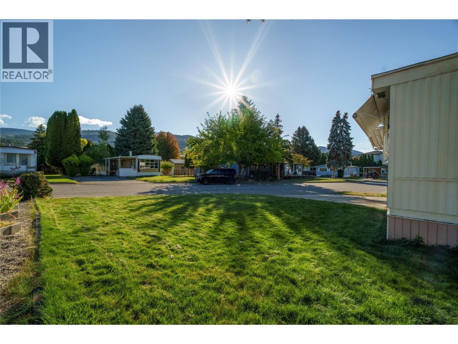 197 Dauphin Avenue Unit# 207, Penticton, British Columbia  V2A 3S3 - Photo 31 - 10401050