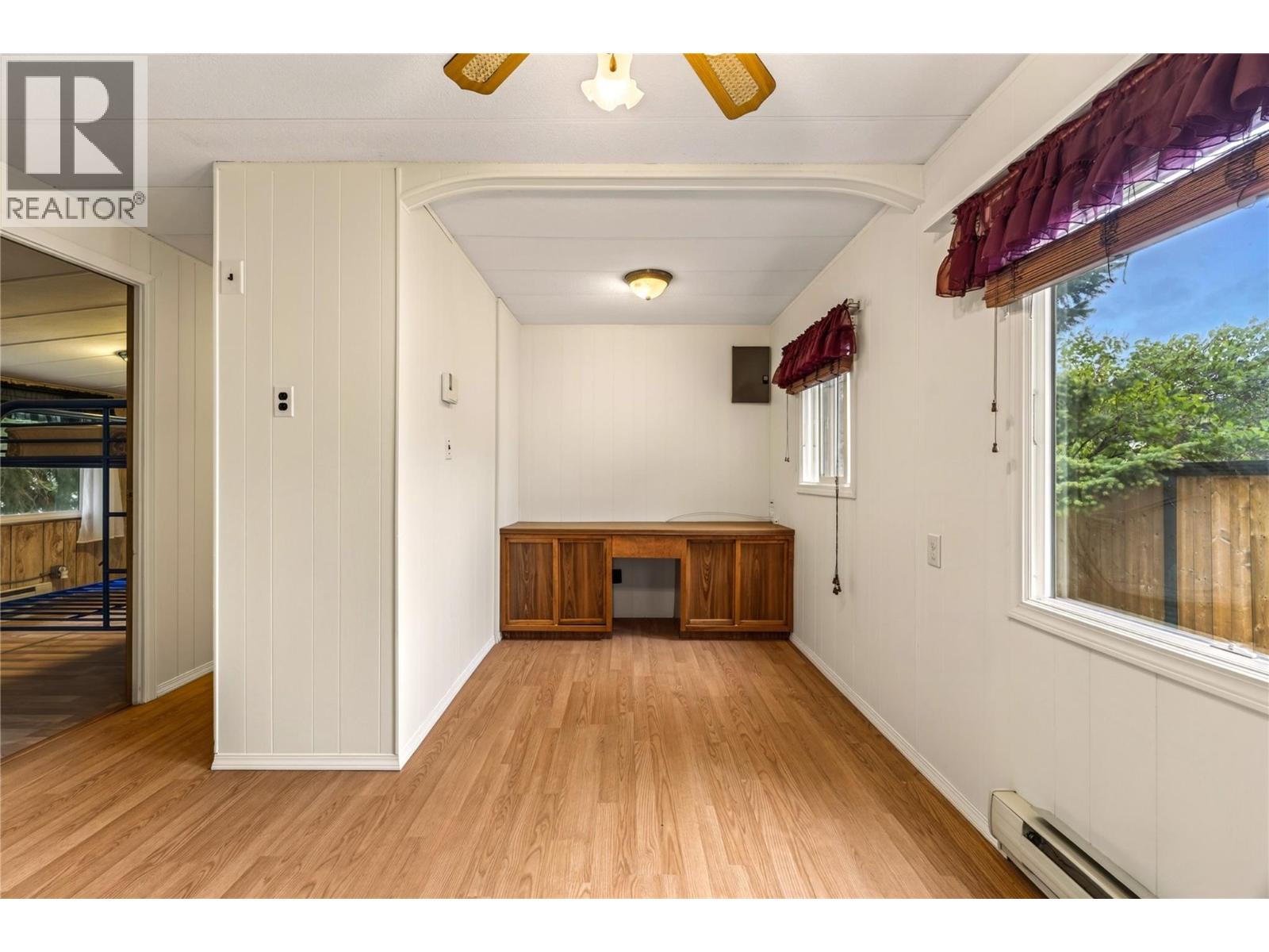 197 Dauphin Avenue Unit# 207, Penticton, British Columbia  V2A 3S3 - Photo 6 - 10401050