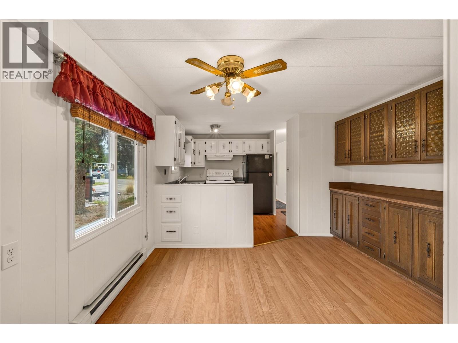 197 Dauphin Avenue Unit# 207, Penticton, British Columbia  V2A 3S3 - Photo 8 - 10401050