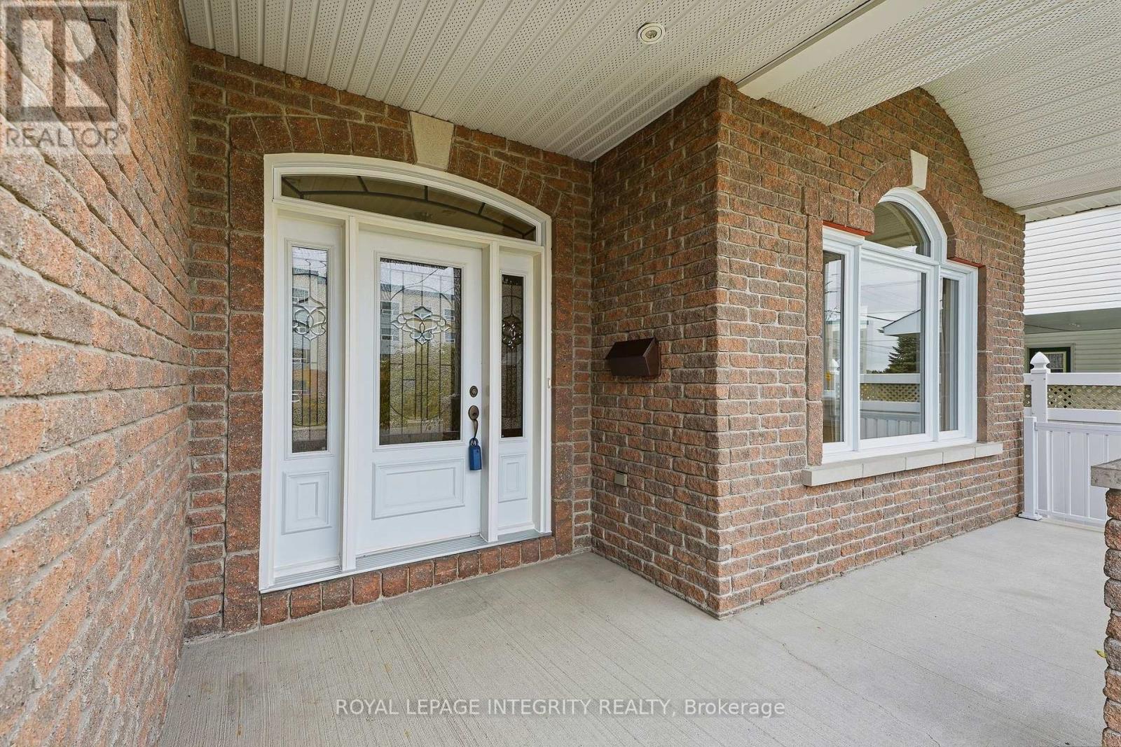 888 Hiawatha Park Road, Ottawa, Ontario  K1C 3B1 - Photo 3 - X13850546