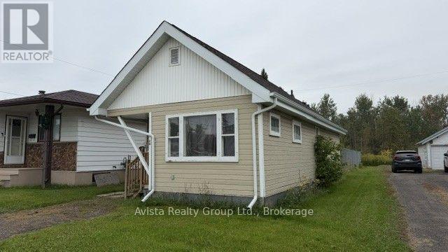1202 Gore Street W, Thunder Bay, Ontario  P7E 3T5 - Photo 16 - X13850574