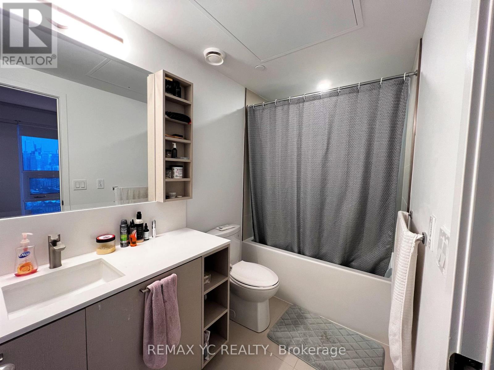 2520 - 19 Western Battery Road, Toronto, Ontario  M6K 3S4 - Photo 9 - C13850458
