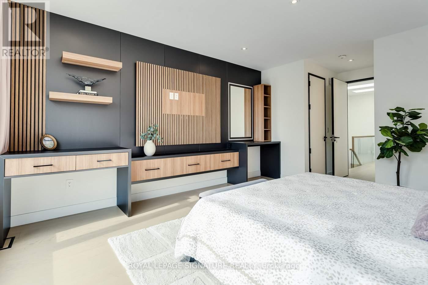 511 Woburn Avenue, Toronto, Ontario  M5M 1L8 - Photo 28 - C13850562