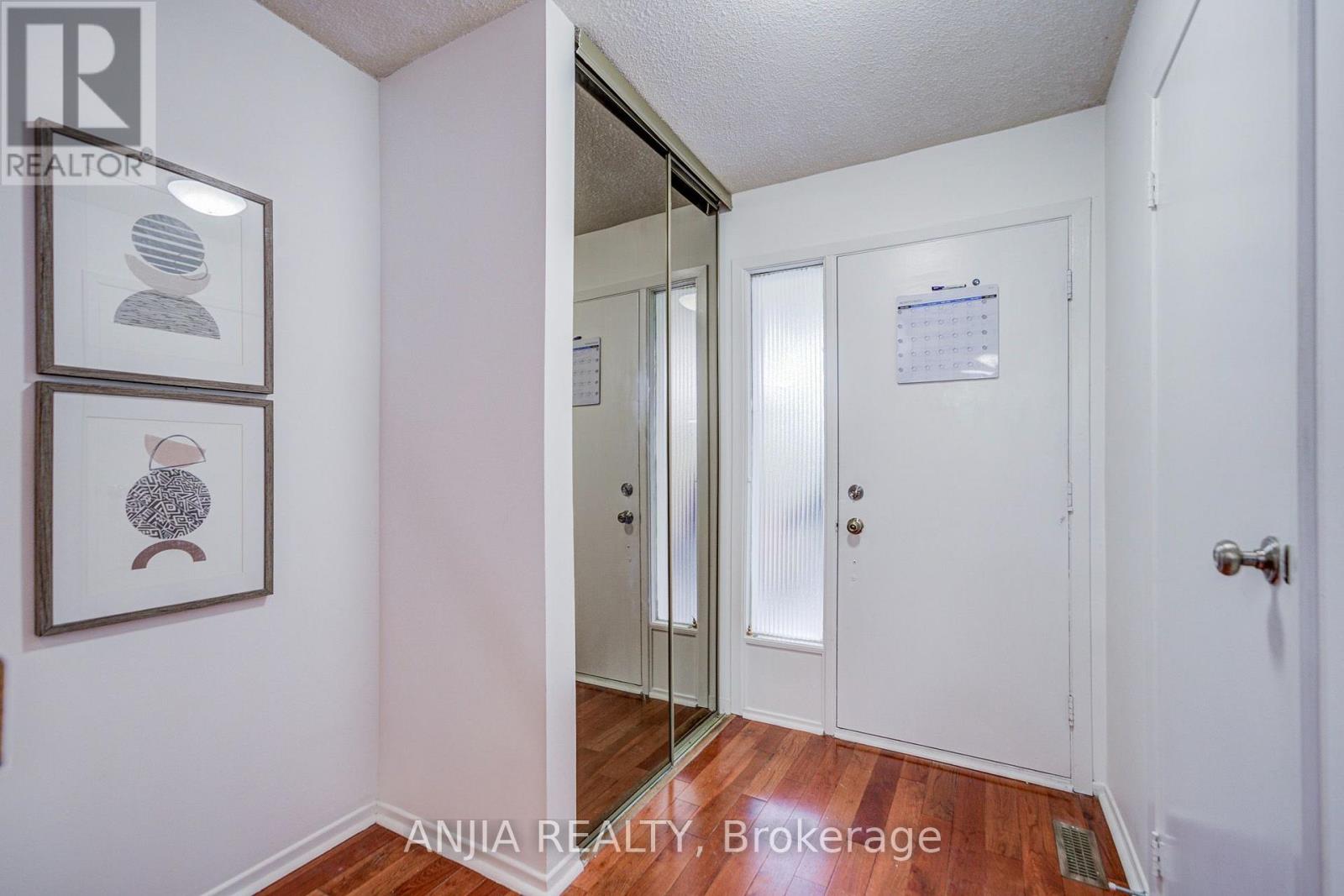 3 Mossbrook Crescent, Toronto, Ontario  M1W 2W8 - Photo 17 - E13850566