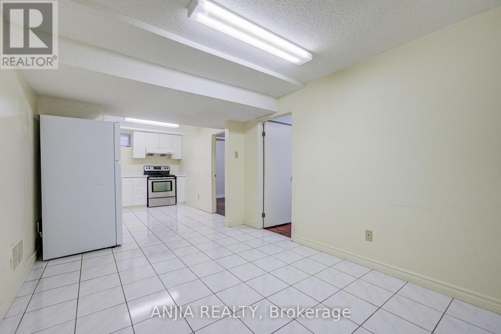 3 Mossbrook Crescent, Toronto, Ontario  M1W 2W8 - Photo 40 - E13850566