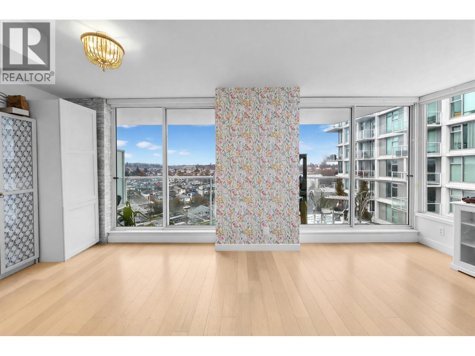 1510 2220 Kingsway, Vancouver, British Columbia  V5N 2T7 - Photo 2 - R3171211