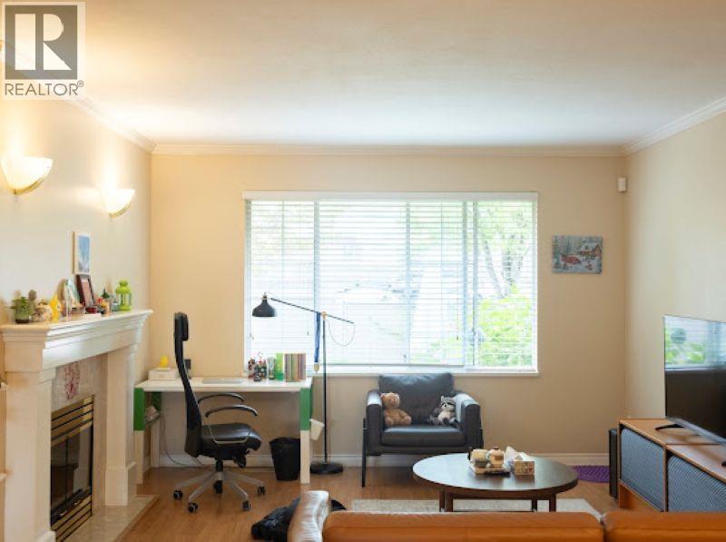 103 2880 PANORAMA DRIVE