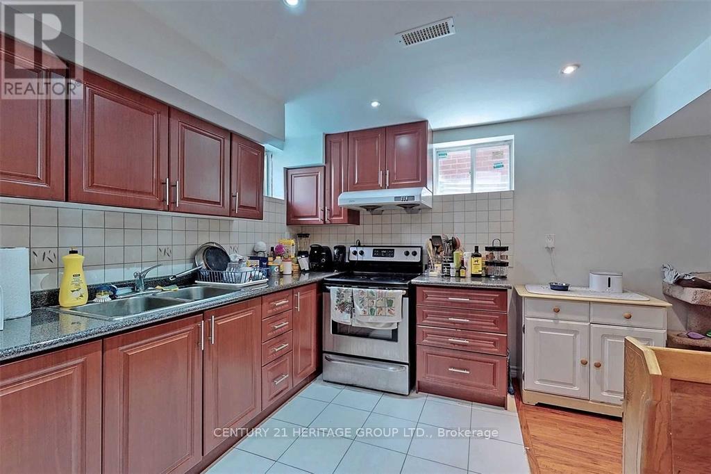 35 Cliff Gunn Road, Newmarket, Ontario  L3X 3J8 - Photo 29 - N13850482