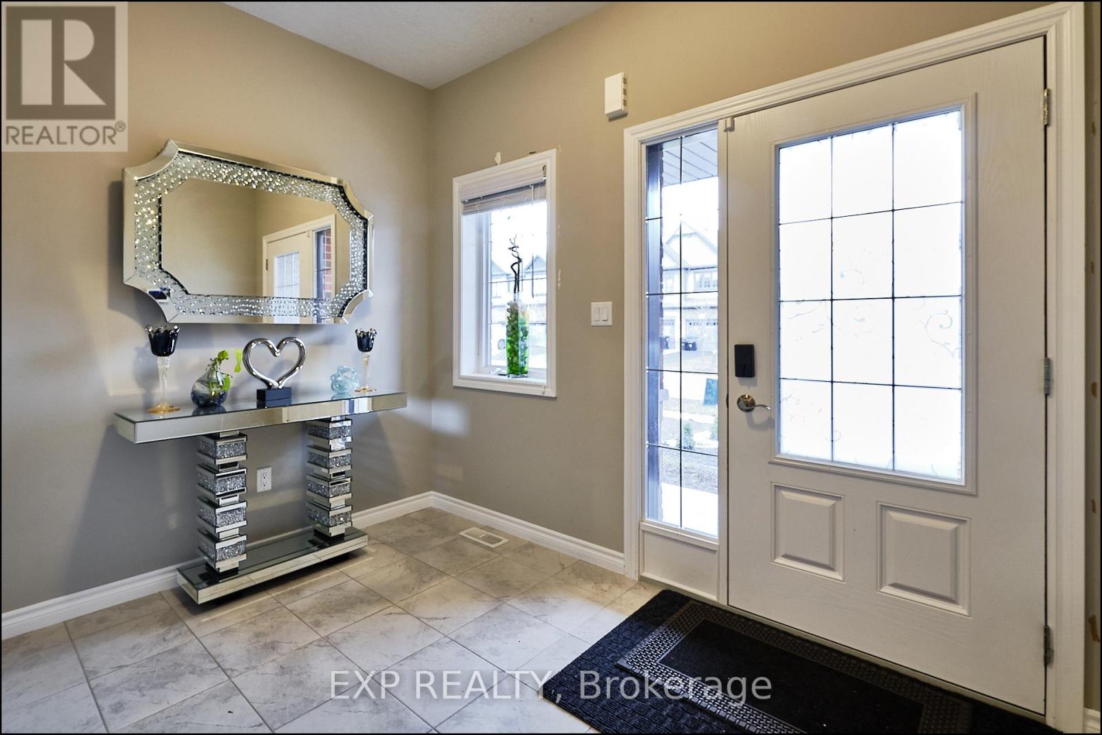 Main - 967 Wright Drive, Midland, Ontario  L4R 0E7 - Photo 2 - S13850550
