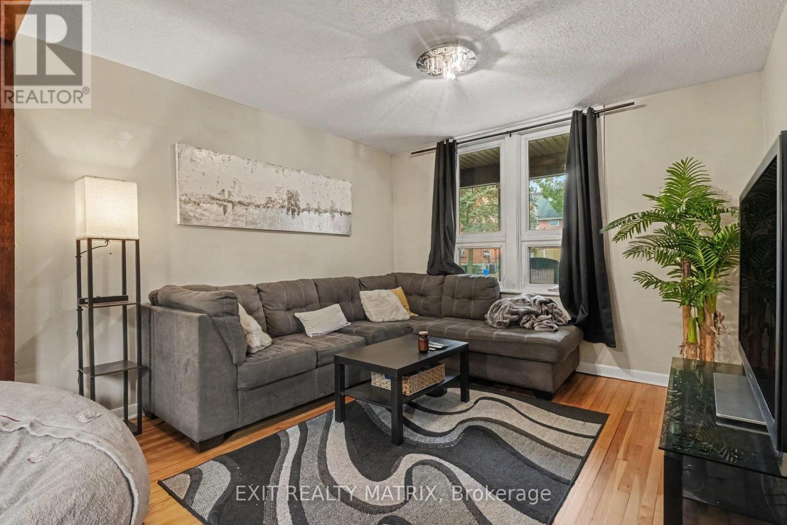 1 - 511 Cooper Street, Ottawa, Ontario  K1R 5J1 - Photo 3 - X13850248