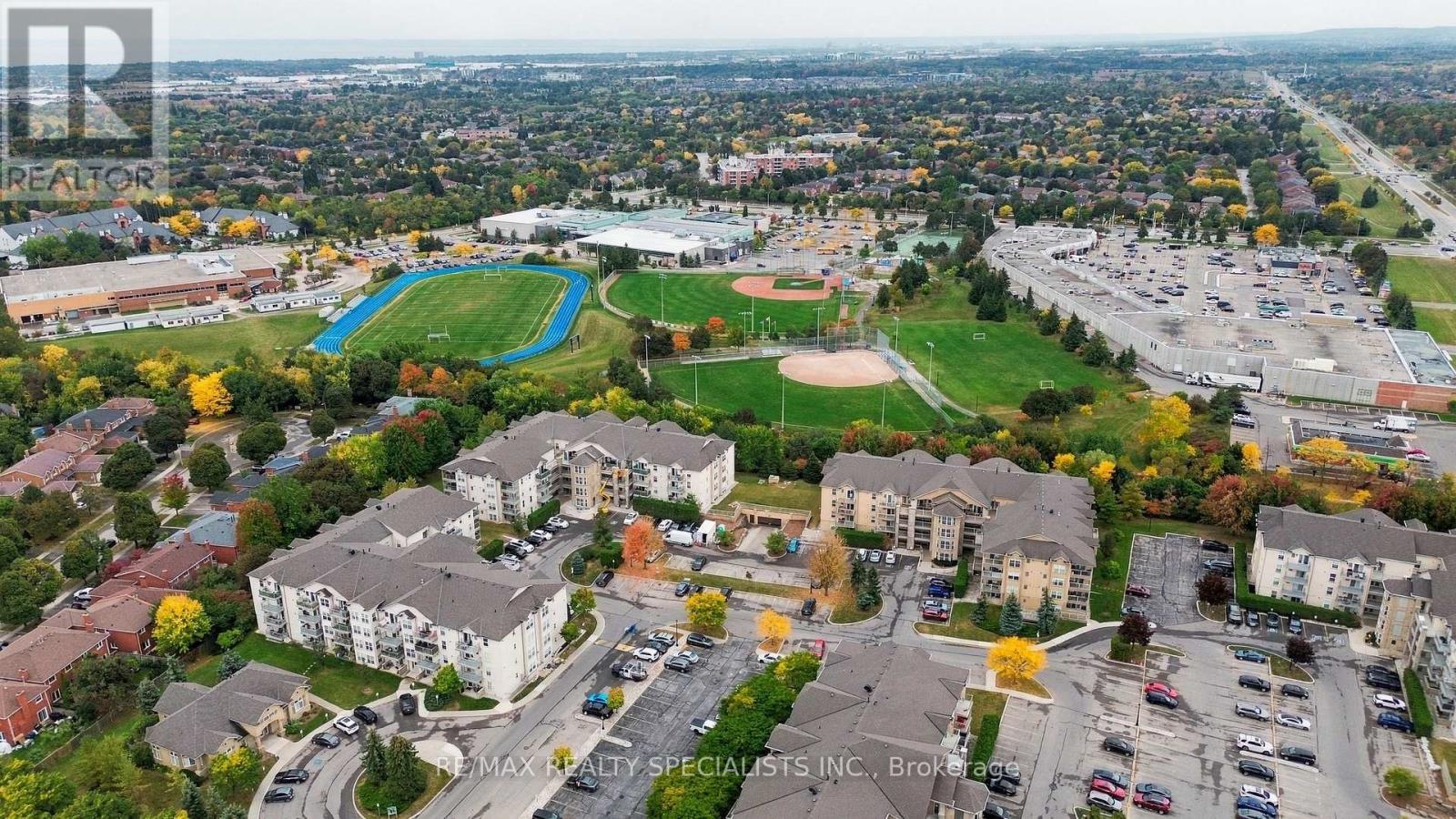 402 - 1470 Bishops Gate, Oakville, Ontario  L6M 4N2 - Photo 32 - W13850432
