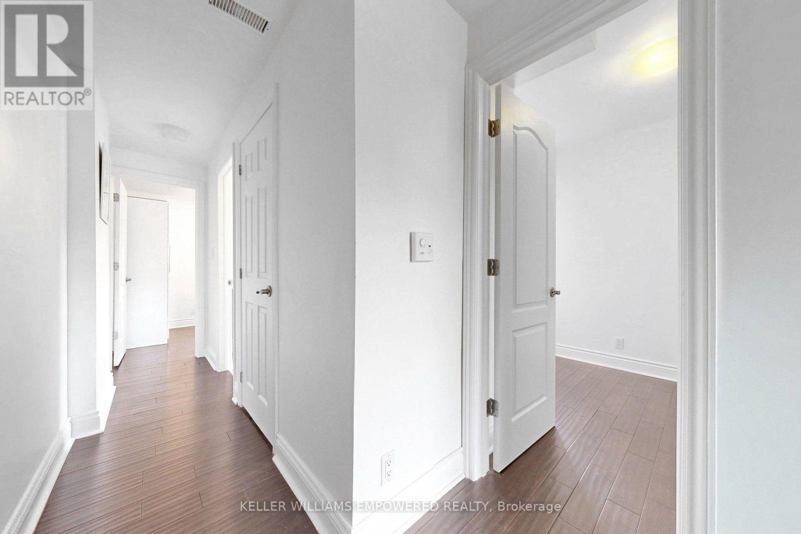274 Wallace Avenue, Toronto, Ontario  M6P 3M9 - Photo 16 - W13850496