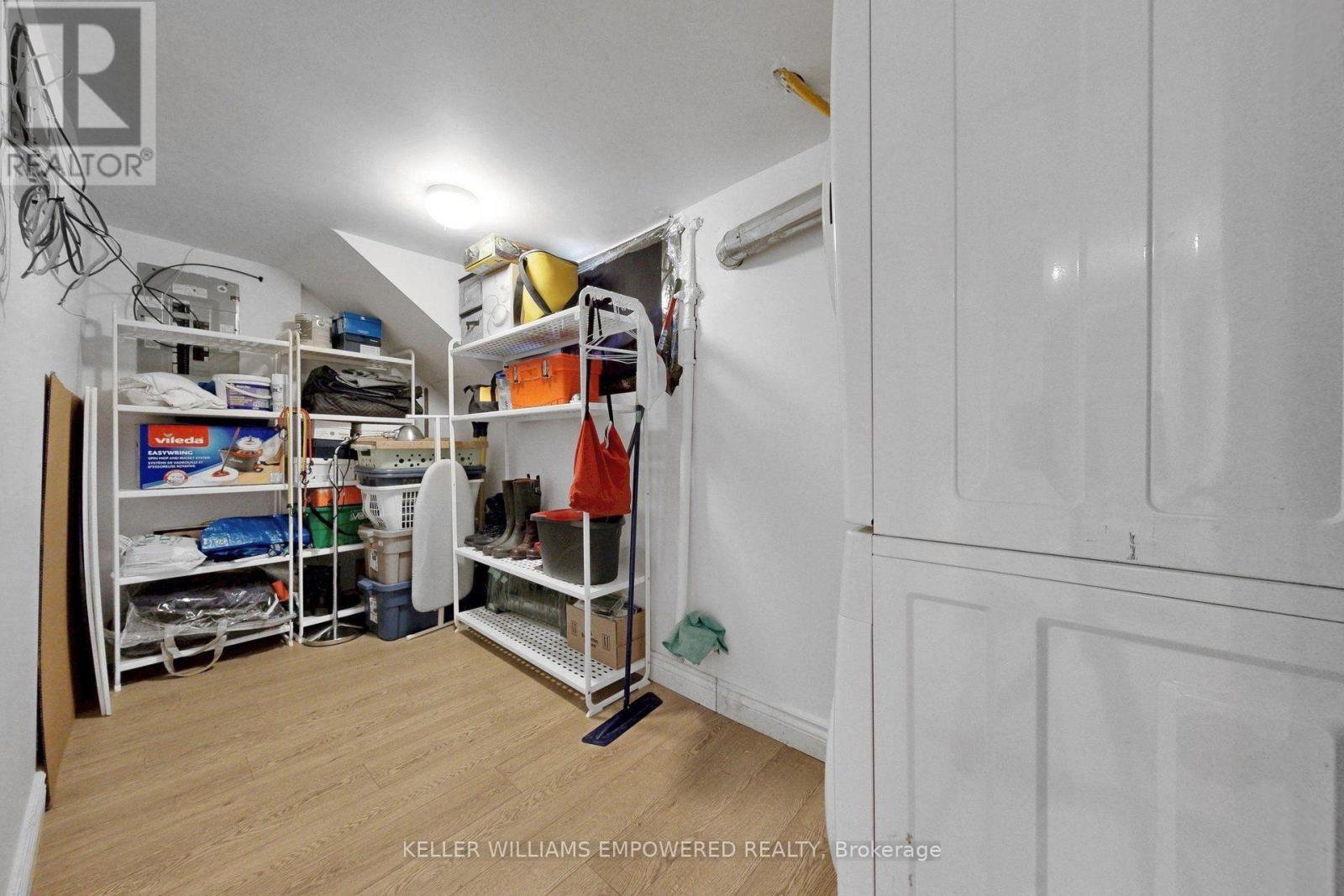 274 Wallace Avenue, Toronto, Ontario  M6P 3M9 - Photo 28 - W13850496