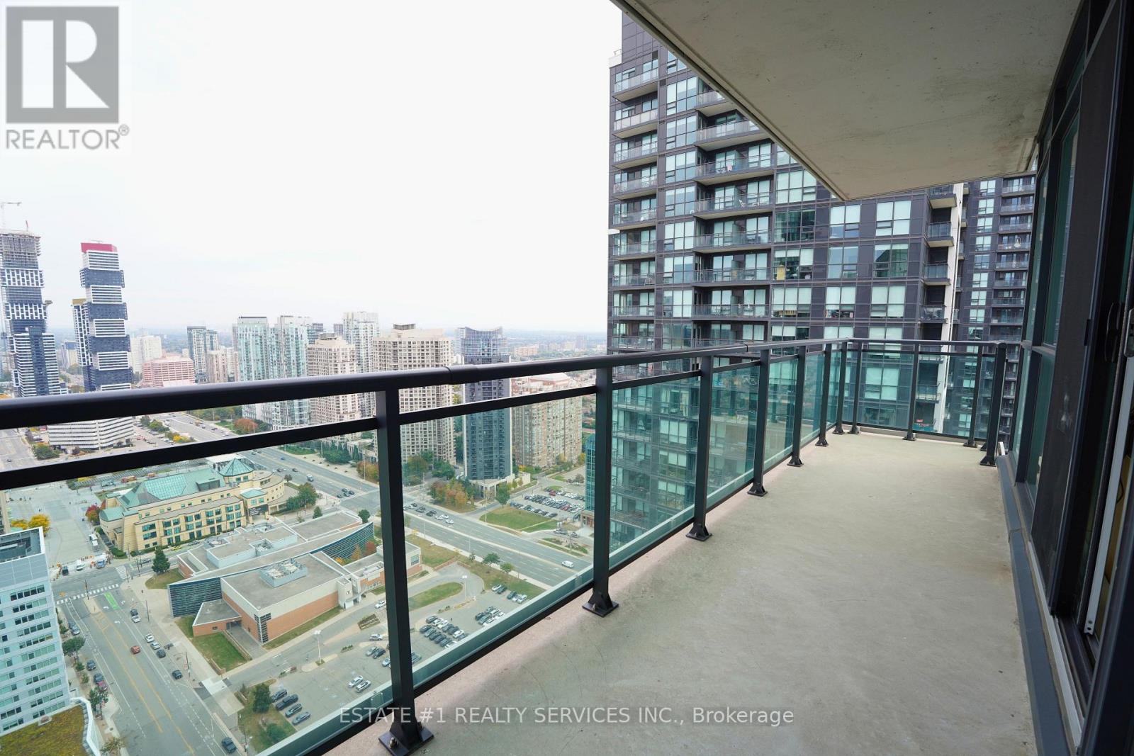 Lph2 - 4065 Brickstone Mews, Mississauga, Ontario  L5B 0G3 - Photo 3 - W13850510