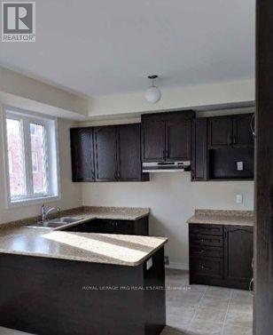 11 Sprucewood Road, Brampton, Ontario  L6Z 0J3 - Photo 5 - W13850572