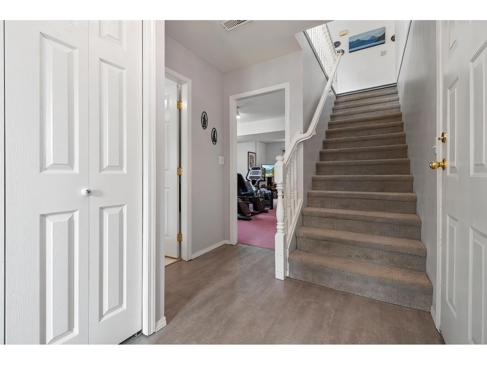 425 HADWAY DRIVE|Harrison Hot Springs