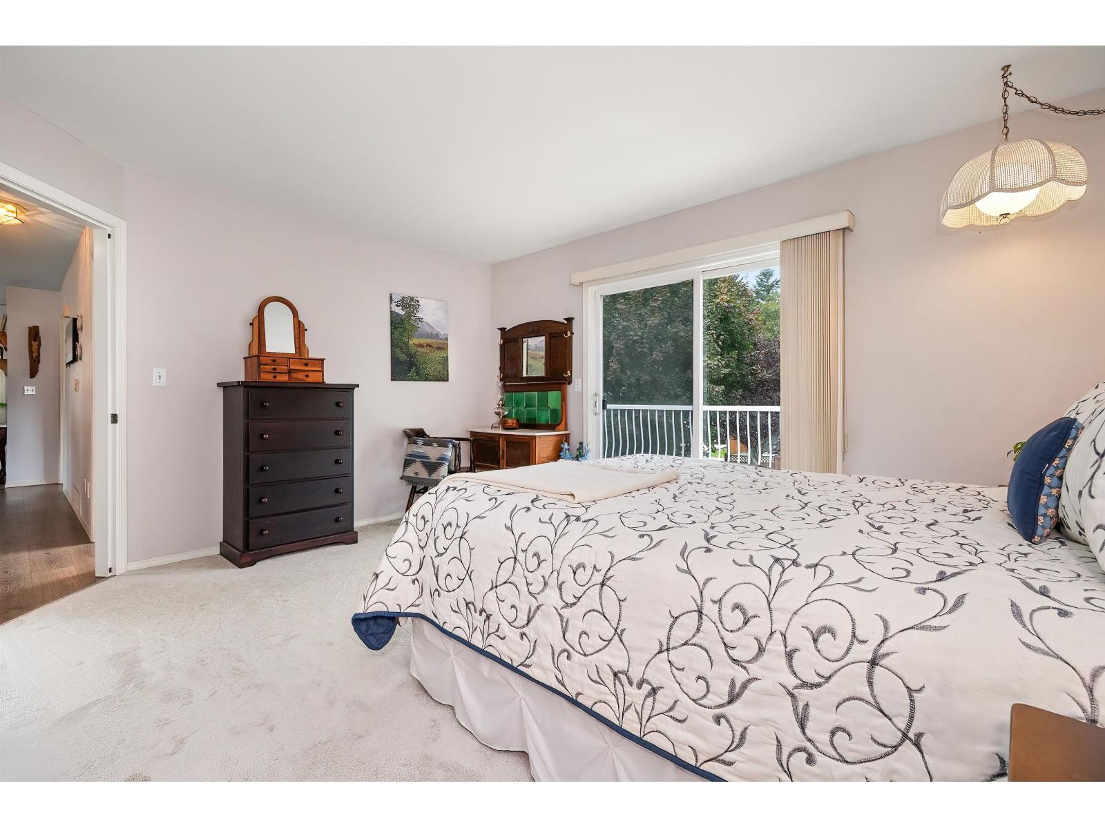 425 HADWAY DRIVE|Harrison Hot Springs