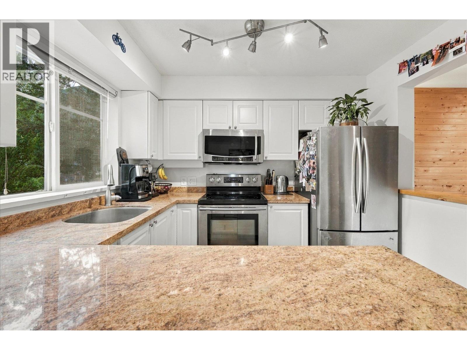 14 1450 VINE ROAD ROAD