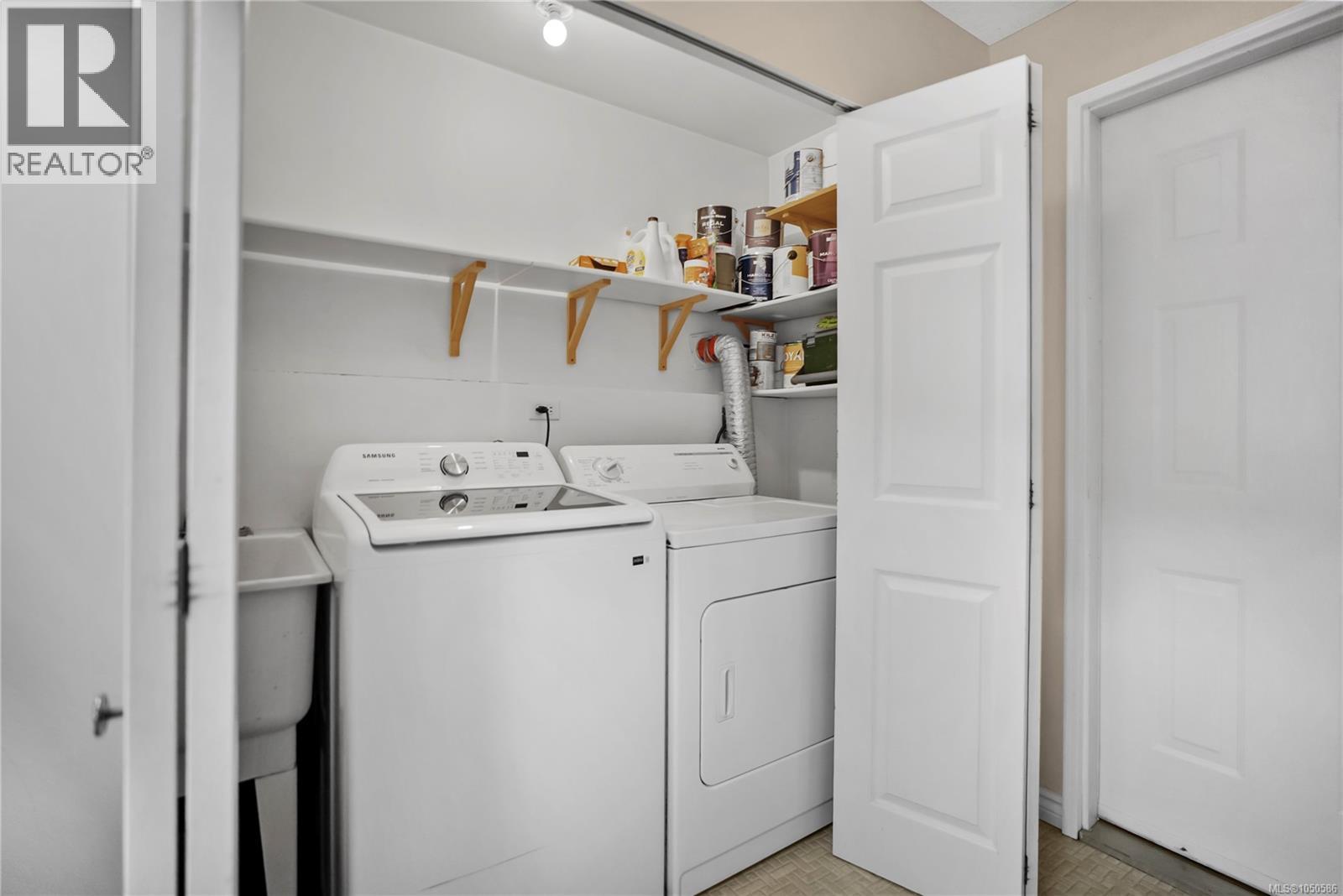 2539 Cedar Hill Rd