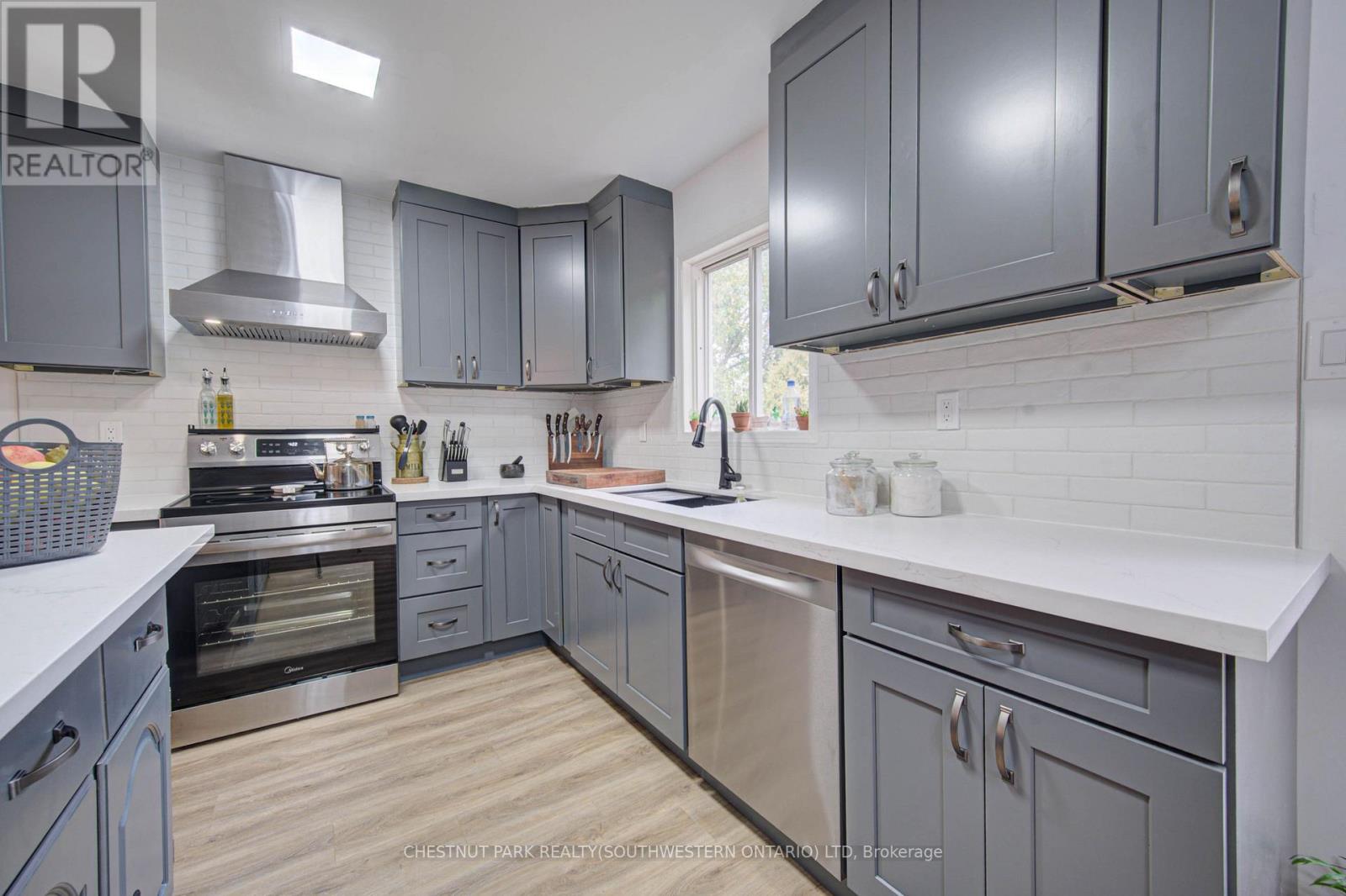 317 Christopher Drive, Cambridge, Ontario  N1P 1C6 - Photo 14 - X13850446