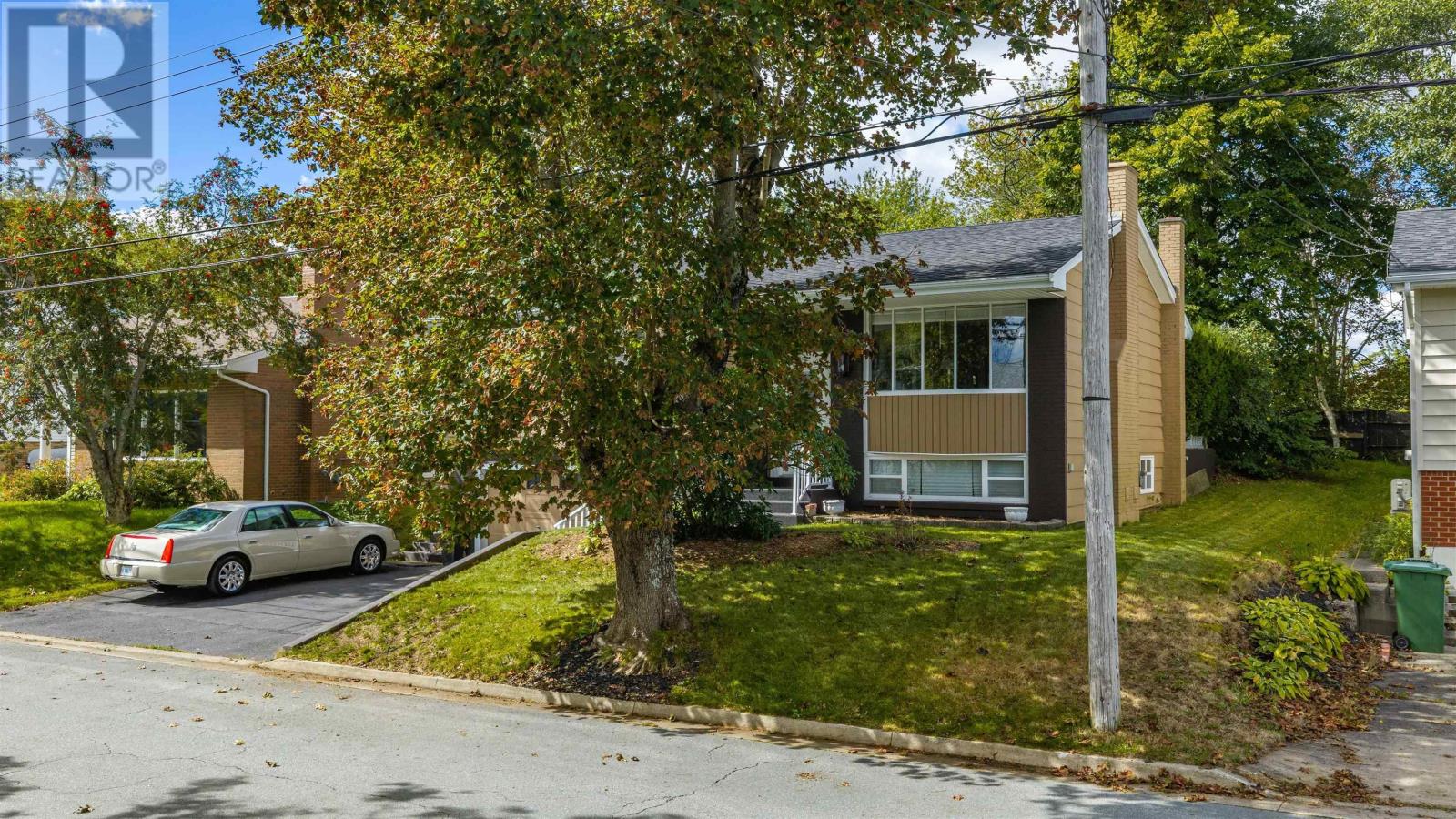 47 Kingston Crescent, Dartmouth, Nova Scotia  B3A 2L9 - Photo 2 - 202624841