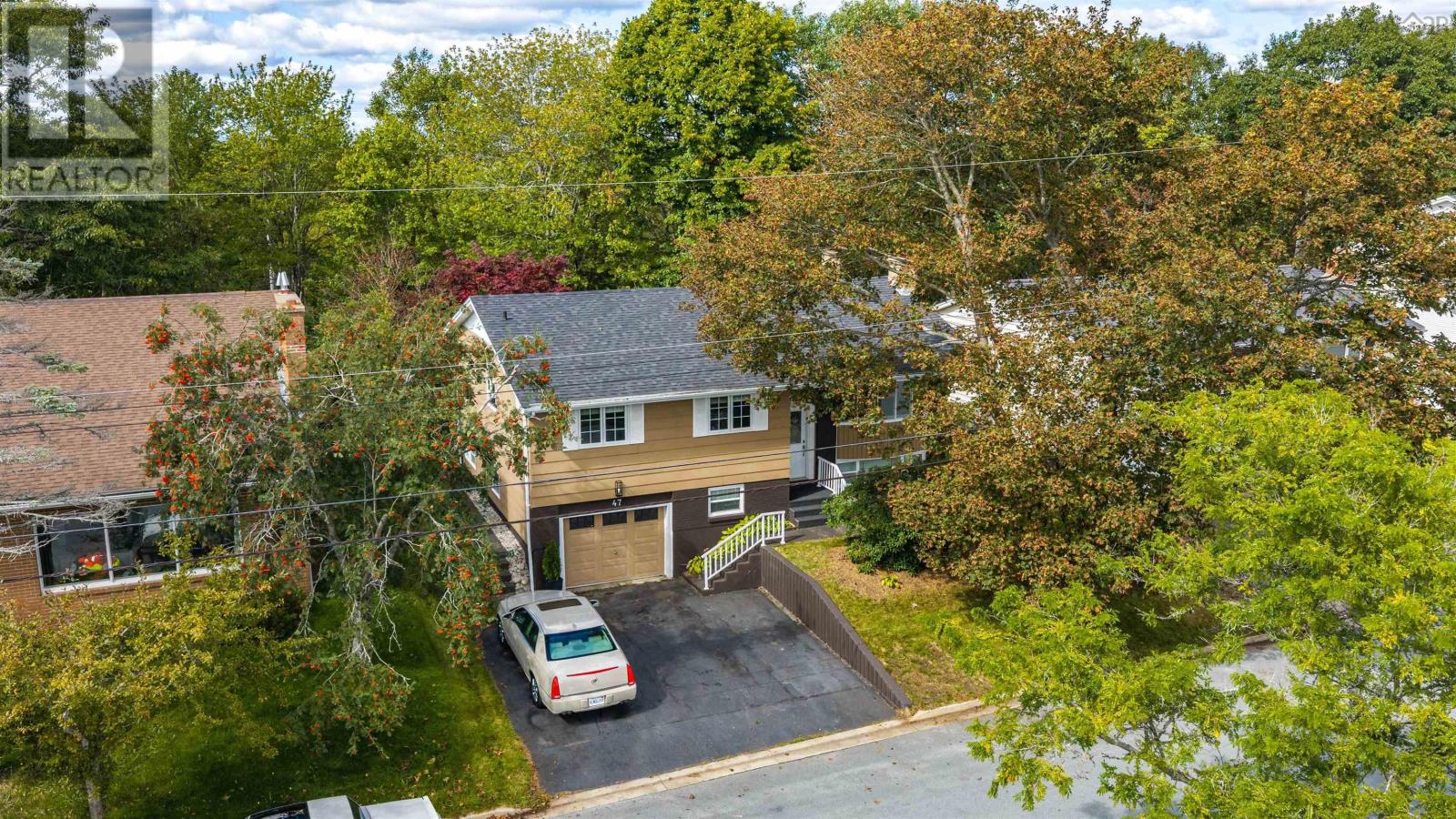 47 Kingston Crescent, Dartmouth, Nova Scotia  B3A 2L9 - Photo 3 - 202624841