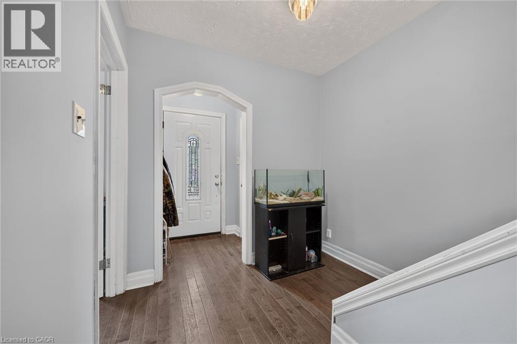 111 Kenilworth Avenue S, Hamilton, Ontario  L8K 2T2 - Photo 8 - 40866937