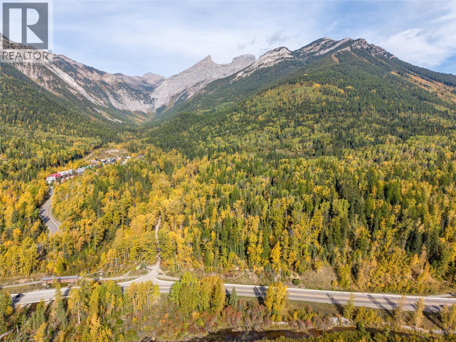 200 Canyon Trail