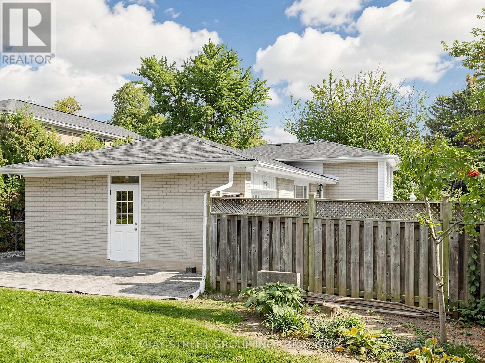 1 Lesgay Crescent, Toronto, Ontario  M2J 2H9 - Photo 35 - C13846818