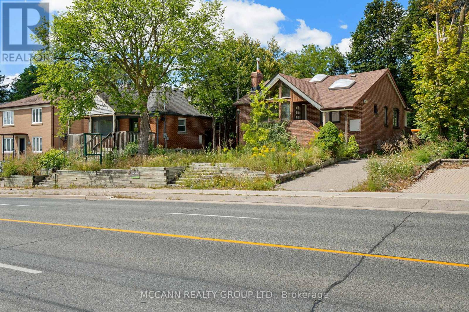 110-112 Sheppard Avenue W, Toronto, Ontario  M2N 1M5 - Photo 6 - C13850408