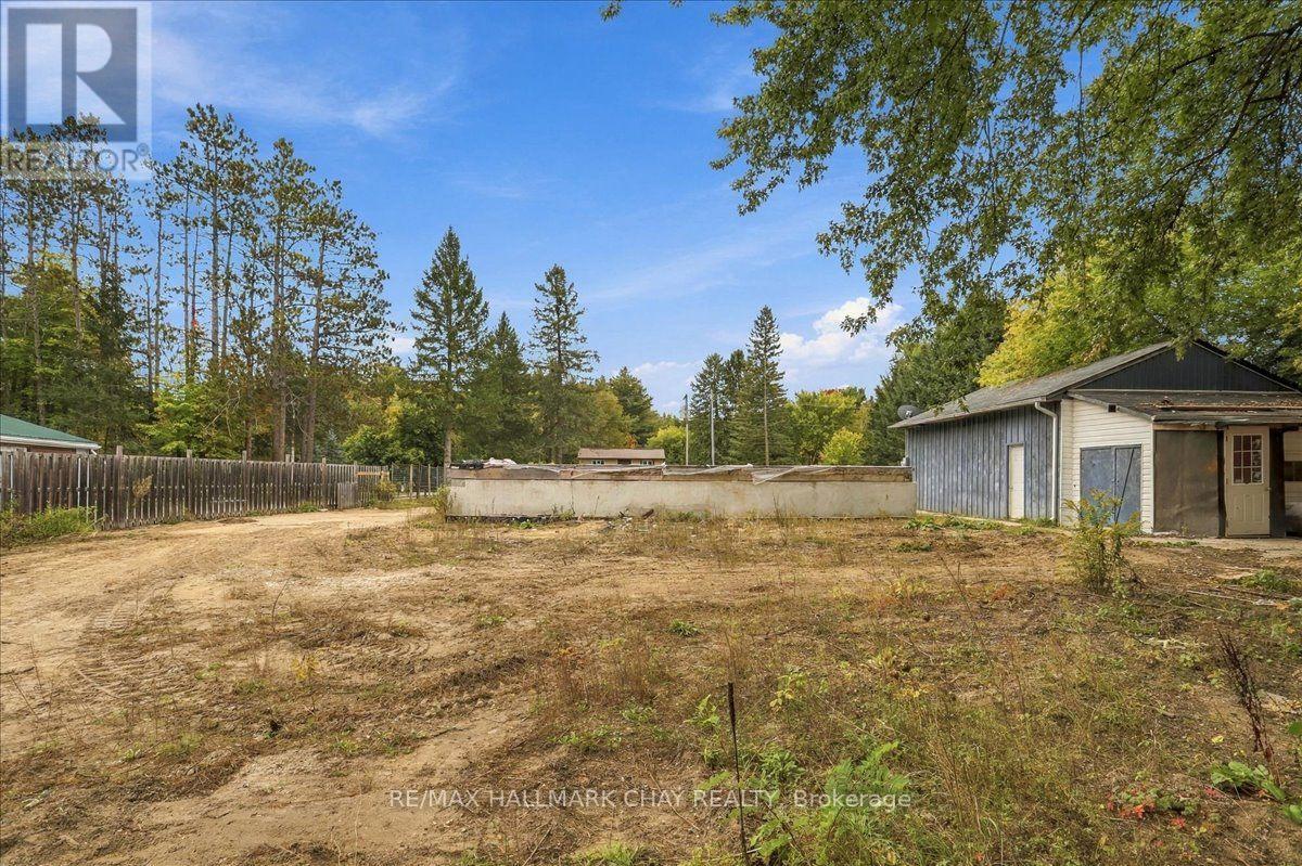 8240 Main Street, Adjala-Tosorontio, Ontario  L0M 1M0 - Photo 25 - N13549000