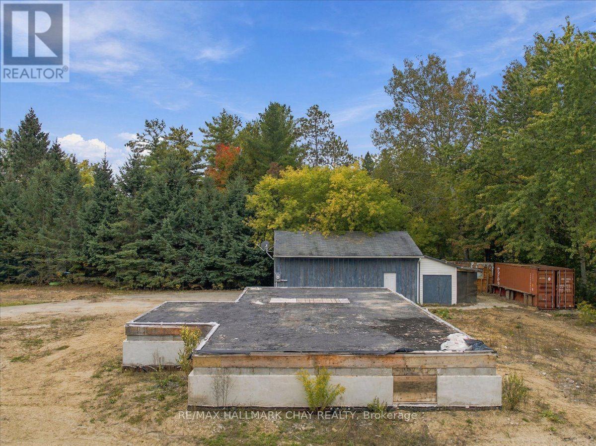 8240 Main Street, Adjala-Tosorontio, Ontario  L0M 1M0 - Photo 7 - N13549000