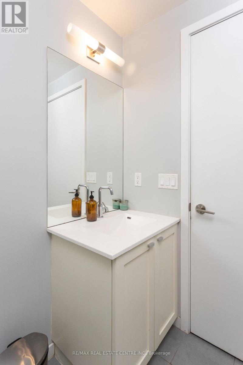 912 - 103 The Queensway, Toronto, Ontario  M6S 5B3 - Photo 19 - W13846270